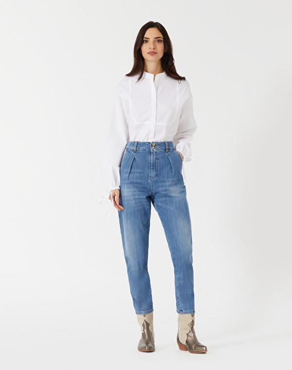 Jeans and Denim for women | Manila Grace